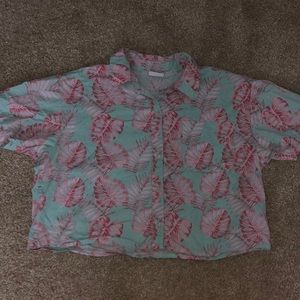 Cropped hawaiian button up shirt